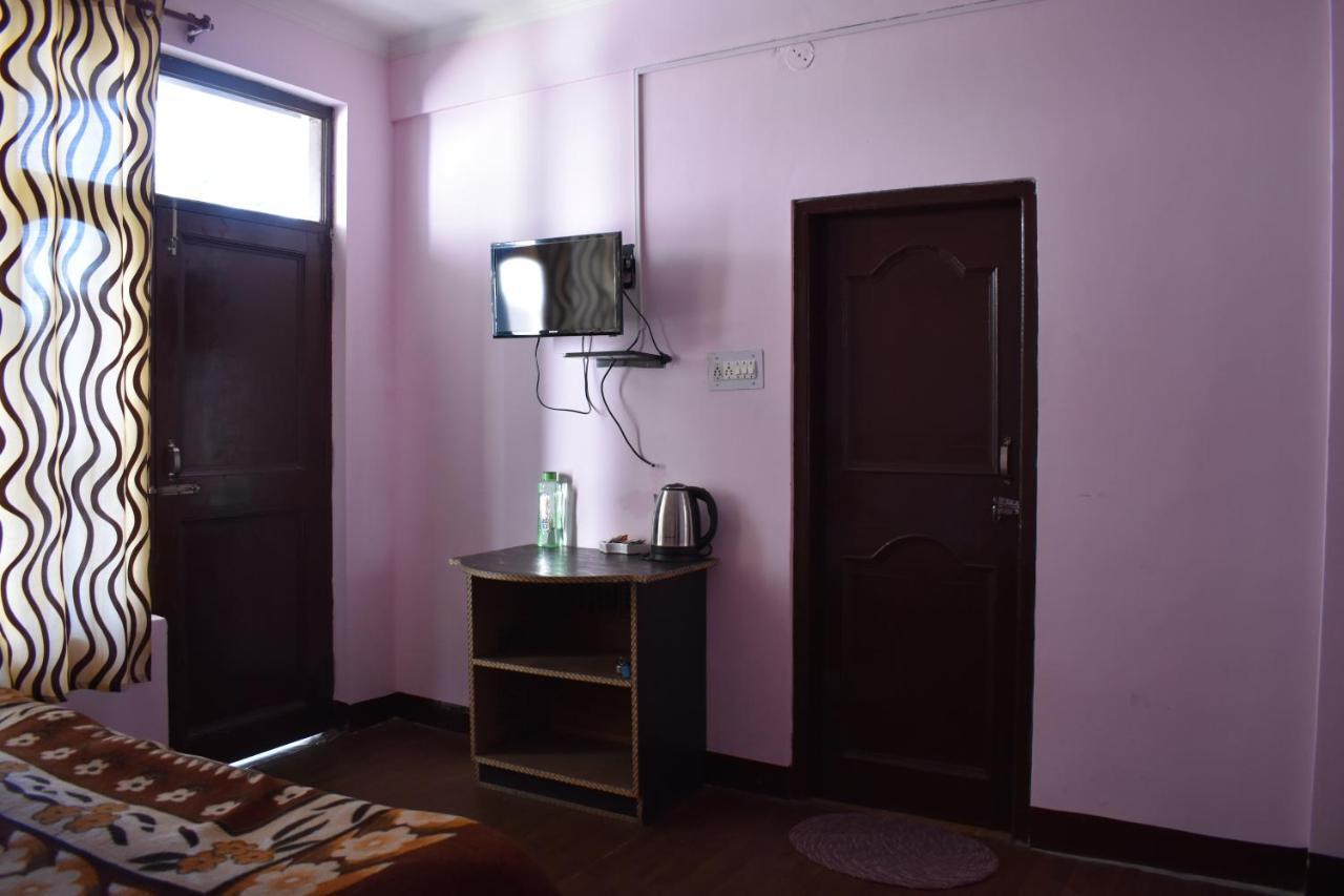 Hostel Who Needs Map Mcleodganj McLeod Ganj Εξωτερικό φωτογραφία