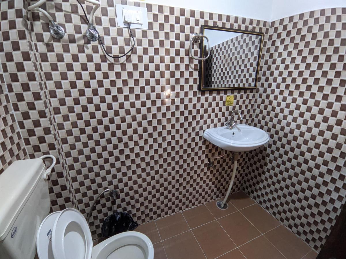 Hostel Who Needs Map Mcleodganj McLeod Ganj Εξωτερικό φωτογραφία